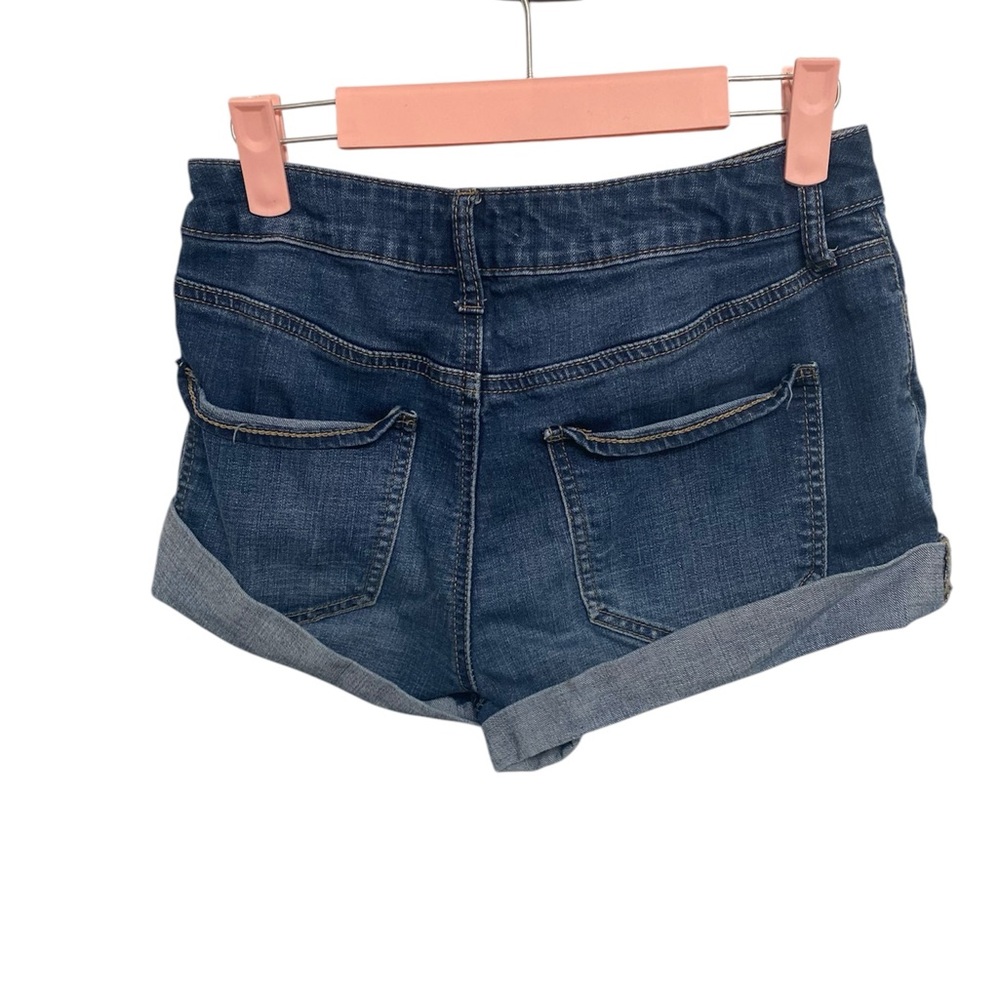 SO Curvy High-Rise Denim Shorts | Size 7 / 28 - Picture 2 of 4